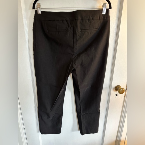 Chico’s ankle pants. Size 10. Never worn. - Picture 4 of 5